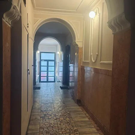 Wu Lu * بلغراد